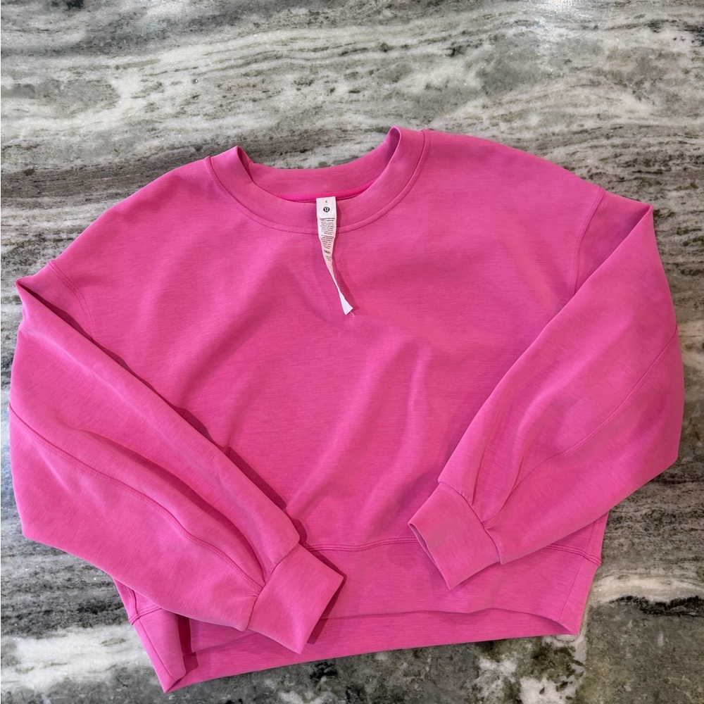 Lululemon Softstreme Perfectly Oversized Cropped Crew
Sonic Pink - Picture 5 of 10